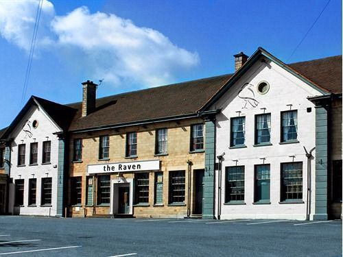 The Raven Hotel Corby Exterior foto